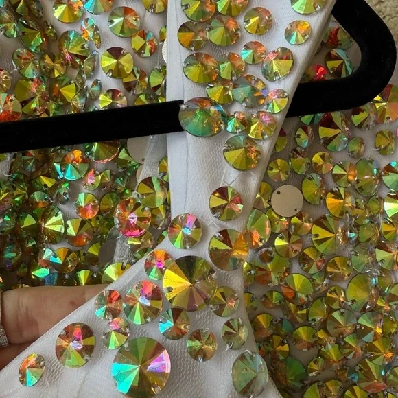 VIENNA Embellished Rhinestone Bodycon Cocktail Dress Iridescent Size 10 - Picture 8 of 12